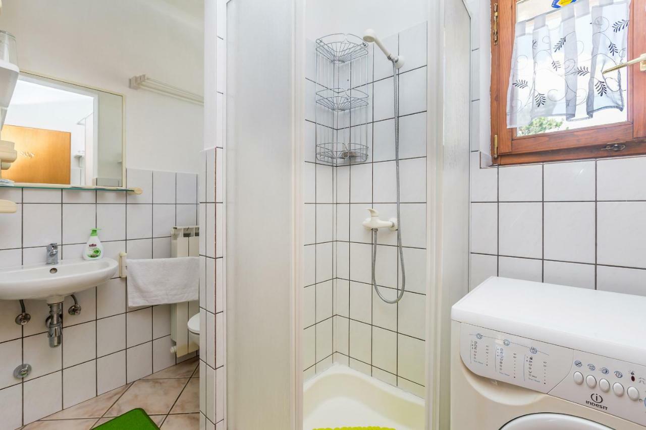 Apartment Karmel Viskovo Esterno foto